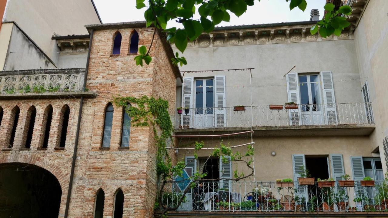 La Casa Di Giulia: Una Pausa In Collina Fubine Exterior foto