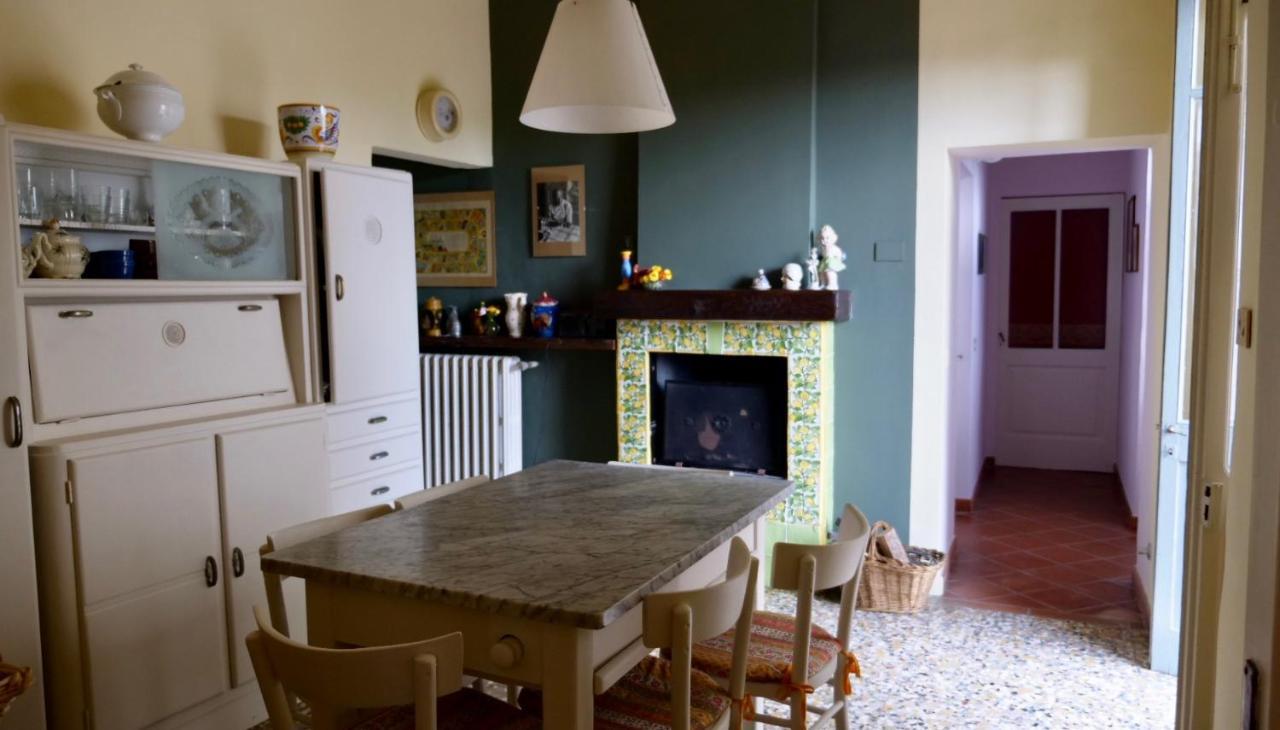 La Casa Di Giulia: Una Pausa In Collina Fubine Exterior foto